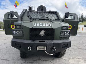 El blindado JAGUAR I, creado por la Brigada de Caballería Blindada, fortalece la capacidad operativa en Los Ríos
