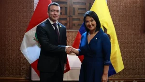 Daniel Noboa y Keiko Fujimori acordaron cooperación contra el crimen en primera reunión oficial