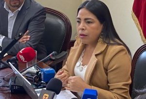 Varias entidades municipales de Cuenca fueron allanadas por la Fiscalía General del Estado.